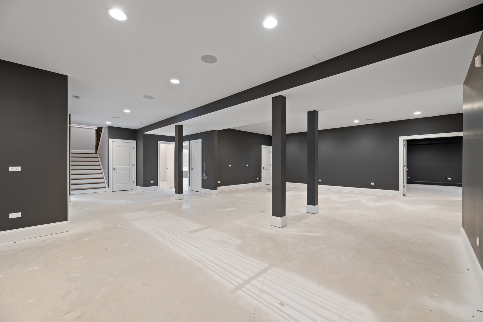 1959 Windridge Drive Lake Forest, IL 60045 - Photo 59 of 64 a view of an empty room