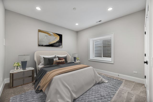 $3,750,000 | 1959 Windridge Drive, Lake Forest, IL 60045