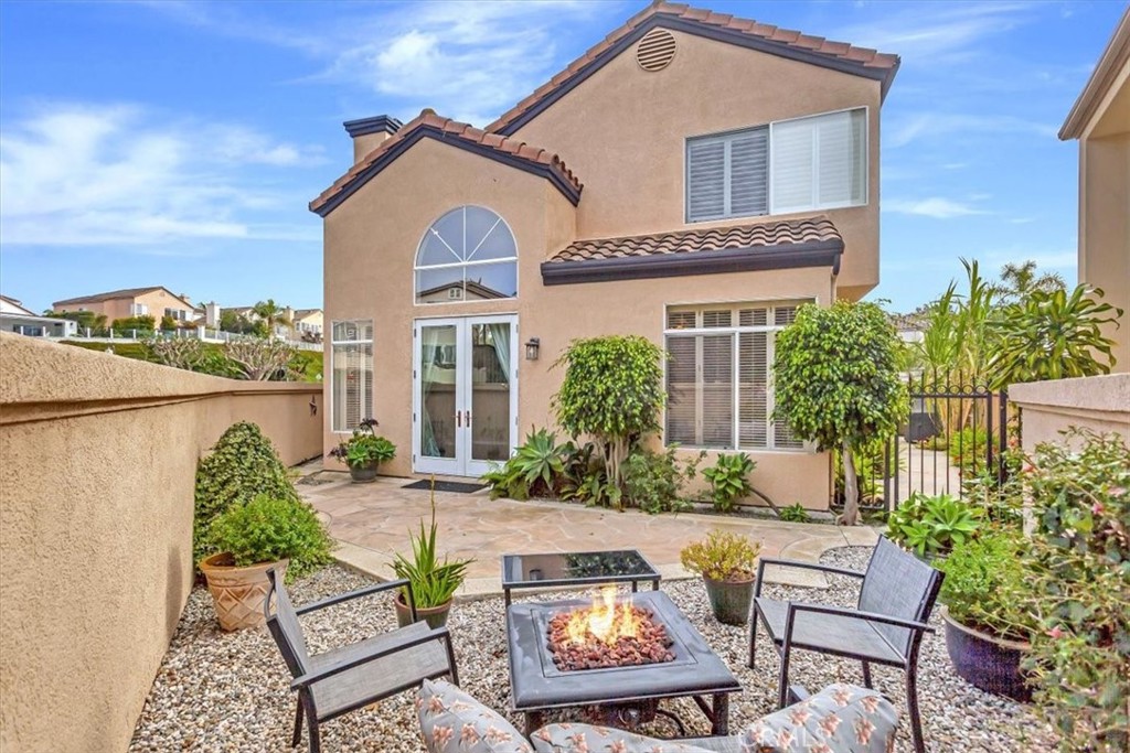 17 Marquesa Dana Point, CA 92629 - Photo 19 of 20 front view of a house with a yard