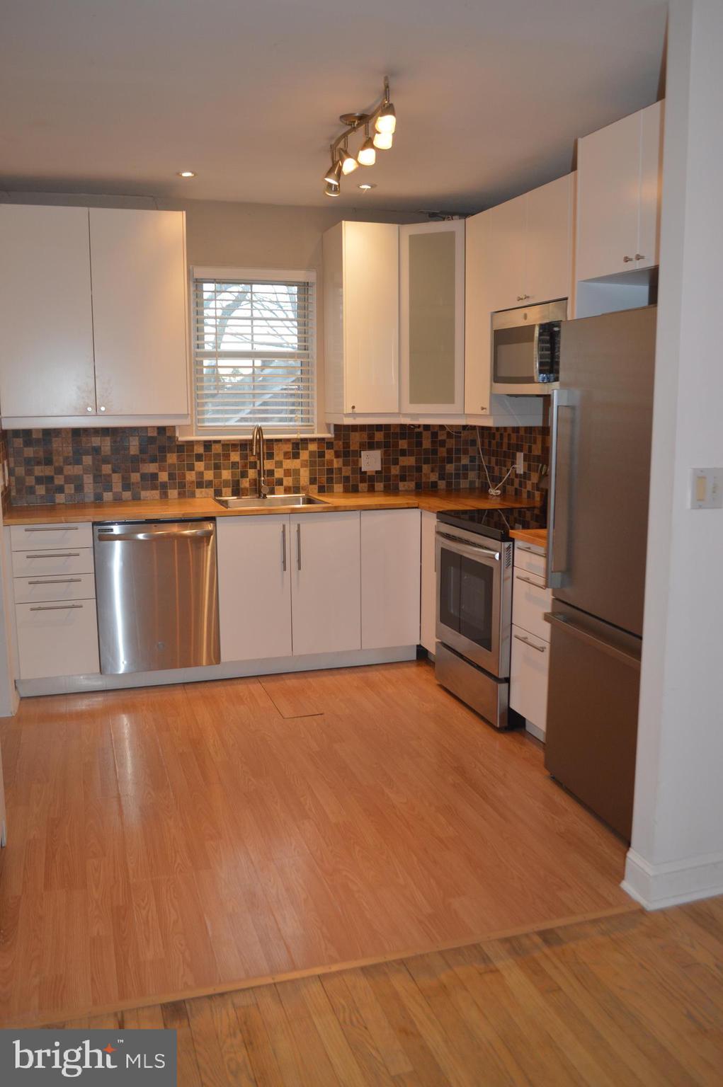 110 East Broad Street Reading, PA 19607 - Photo 14 of 41