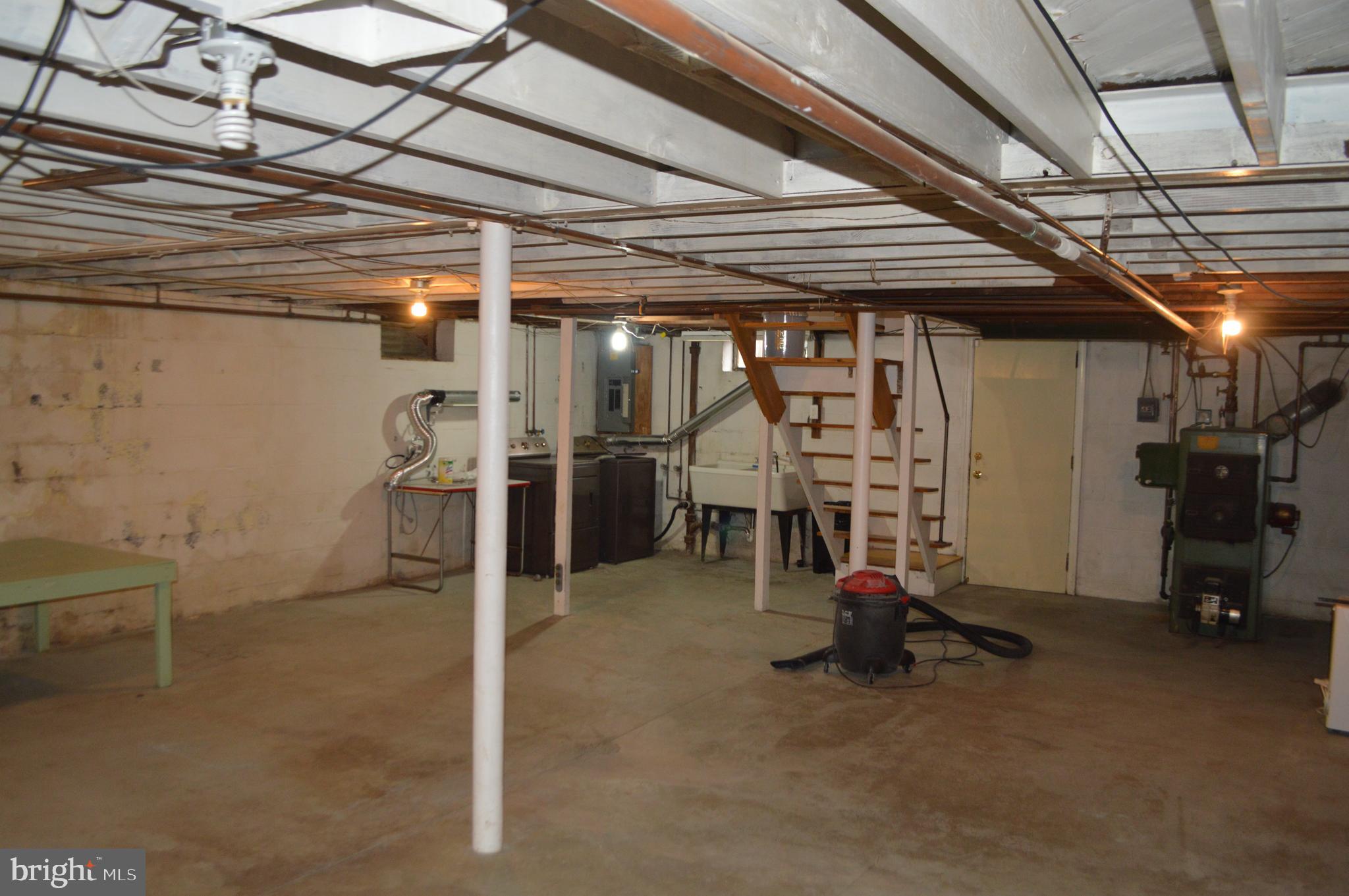 110 East Broad Street Reading, PA 19607 - Photo 37 of 41