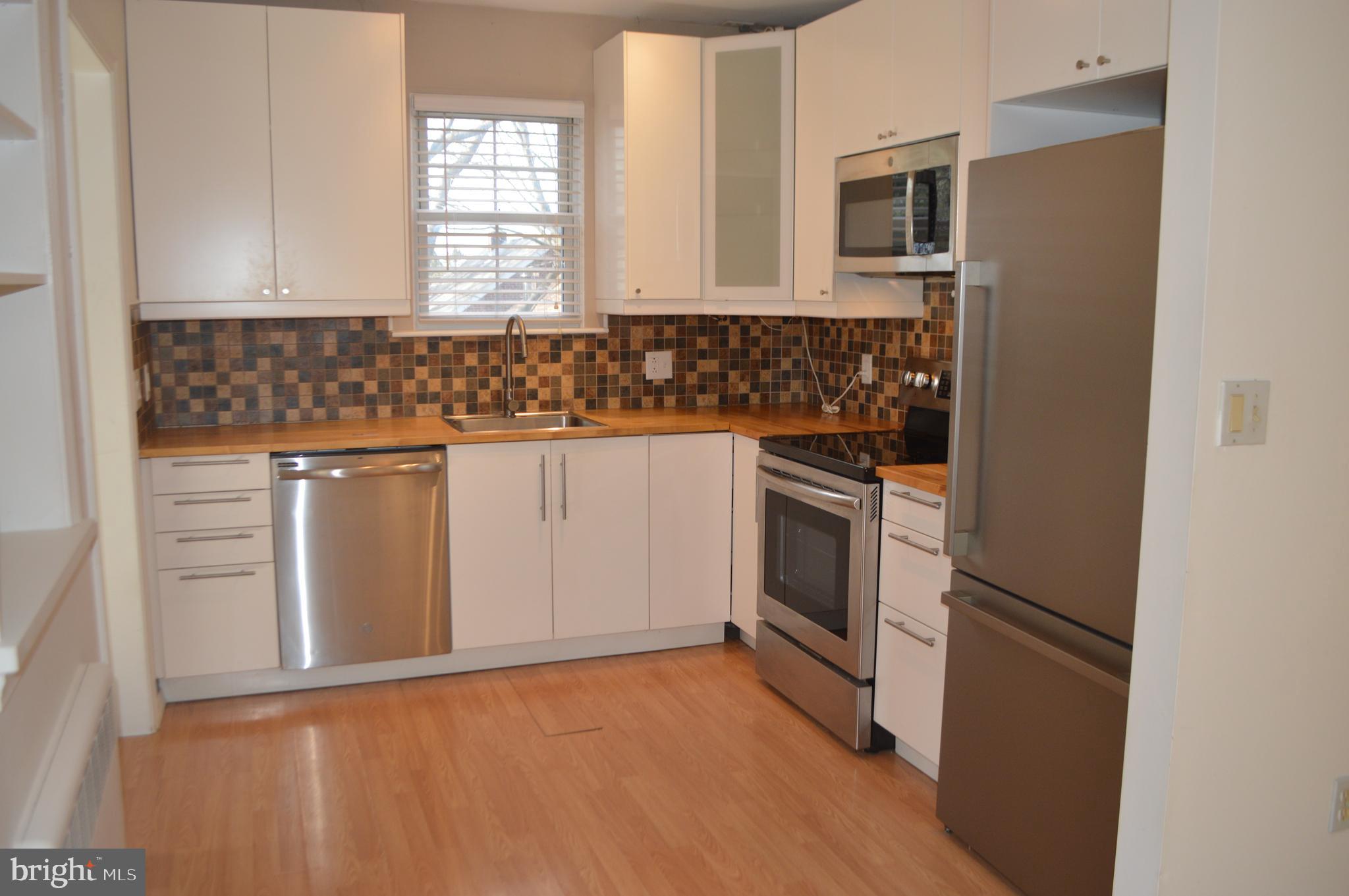 110 East Broad Street Reading, PA 19607 - Photo 10 of 41 kitchen