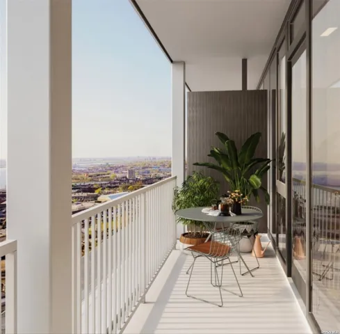 $882,000 | 131-02 40th Road, Unit 14T | Flushing