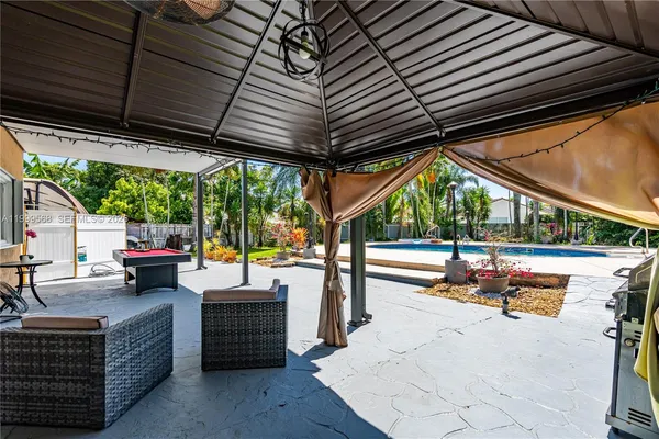 $765,000 | 13790 Southwest 174th Street, Miami, FL 33177