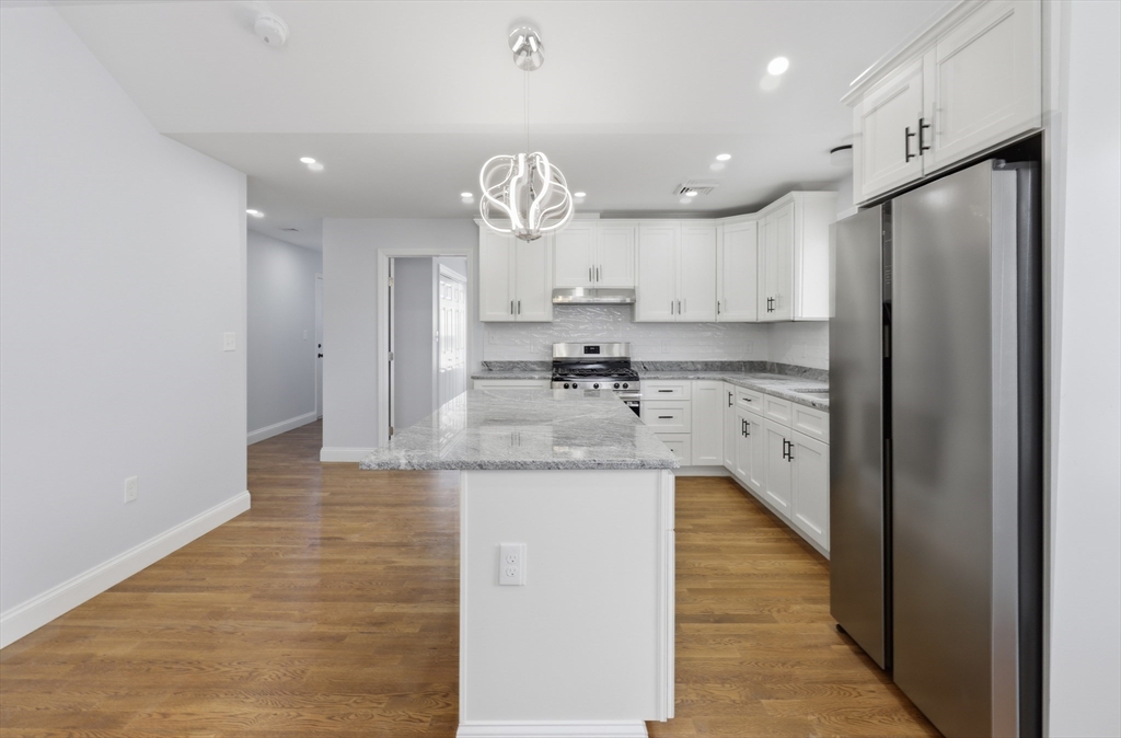 489 Spring Street Fall River, MA 02721 - Photo 4 of 40