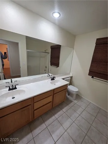 $2,200 | 9732 Altadena Street, Las Vegas, NV 89183