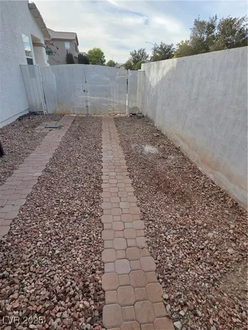 $2,200 | 9732 Altadena Street, Las Vegas, NV 89183