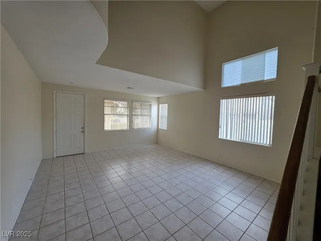 $2,200 | 9732 Altadena Street, Las Vegas, NV 89183