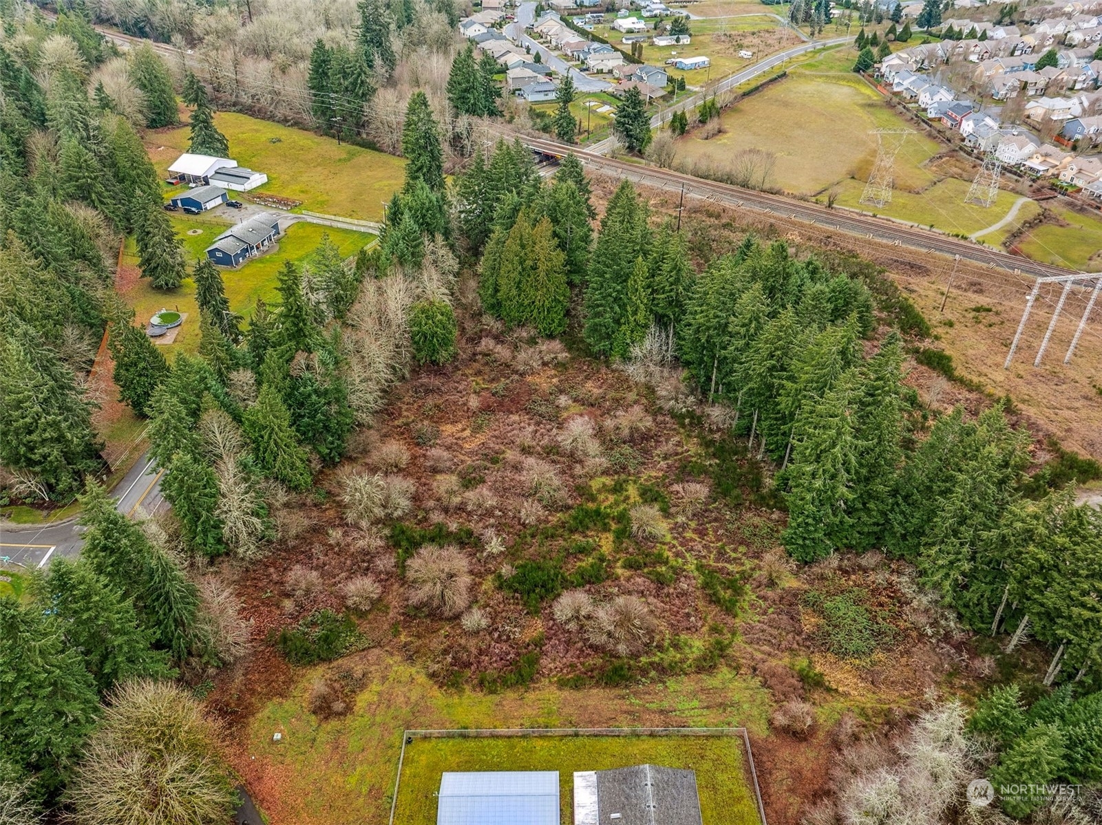 7410 Rainier Road Southeast Olympia, WA 98513 - Photo 3 of 7 Gallery Image 3