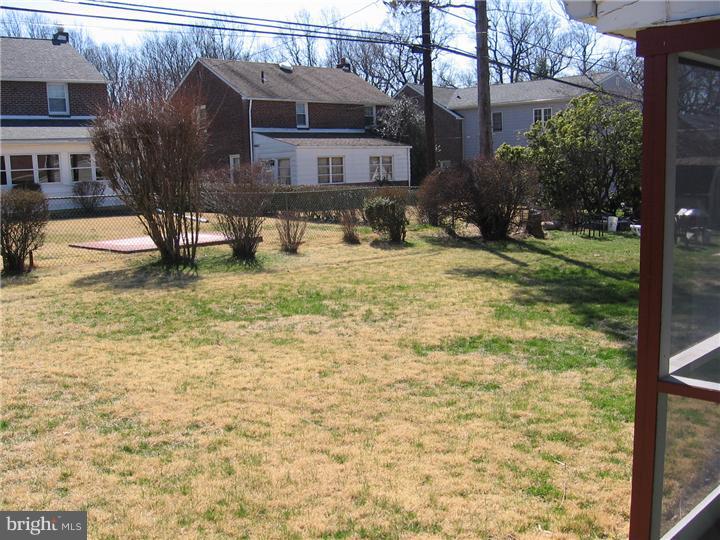 216 Signal Road Drexel Hill, PA 19026 - Photo 14 of 22 Back Yard
