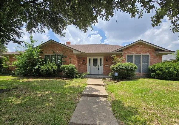 $2,600 | 1308 Northridge Drive, Carrollton, TX 75006