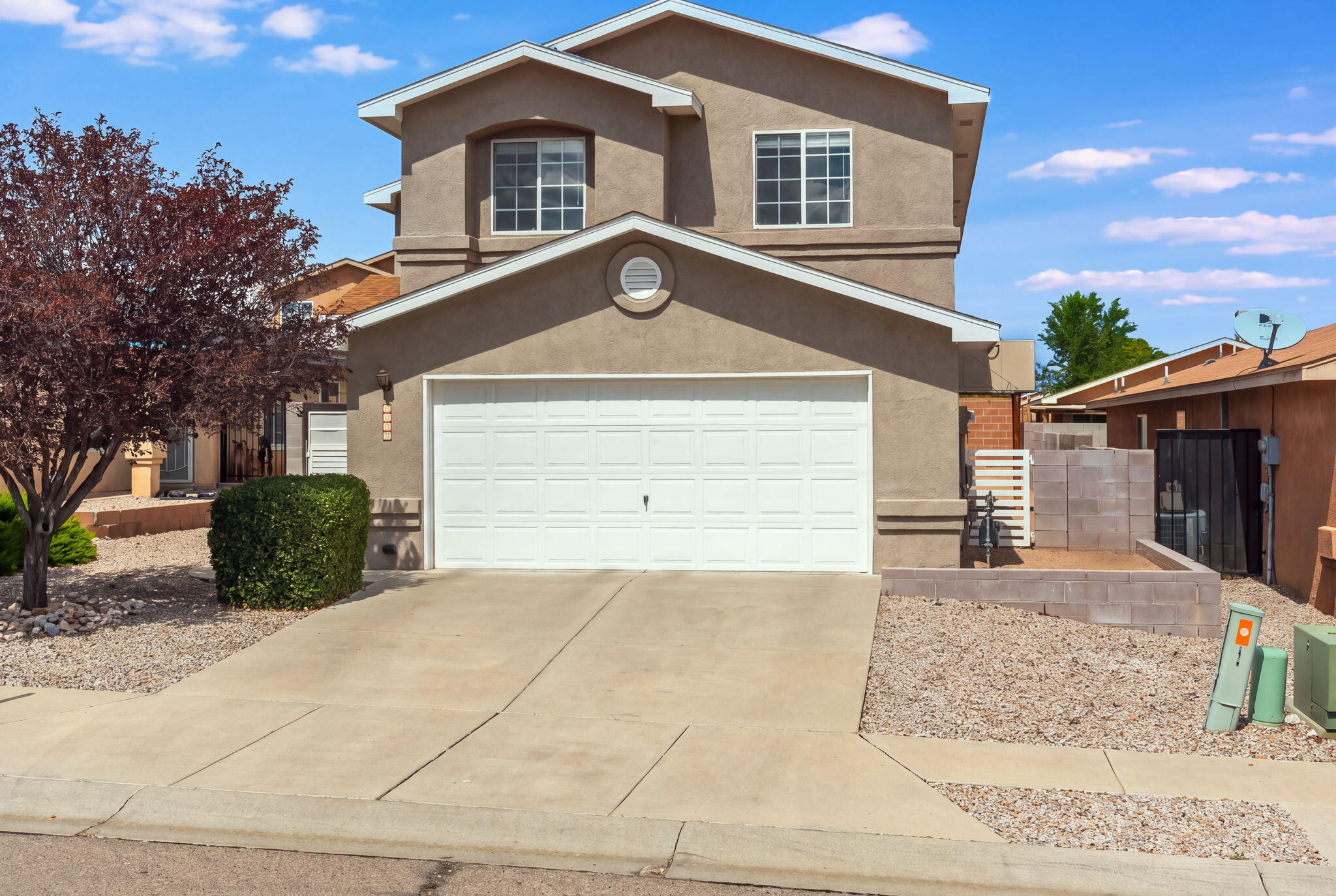 9105 Rialto Avenue Southwest Albuquerque, NM 87121 - Photo 3 of 49 Gallery Image 3