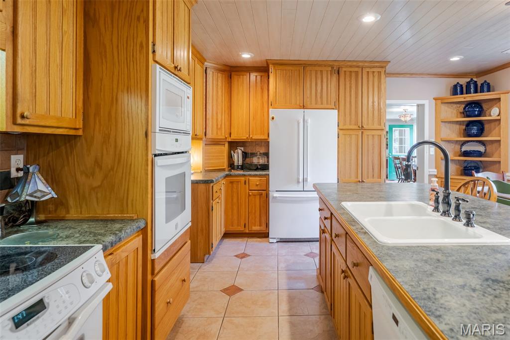 347 Roller Road St. Clair, MO 63077 - Photo 12 of 53