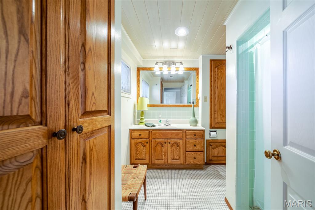 347 Roller Road St. Clair, MO 63077 - Photo 15 of 53