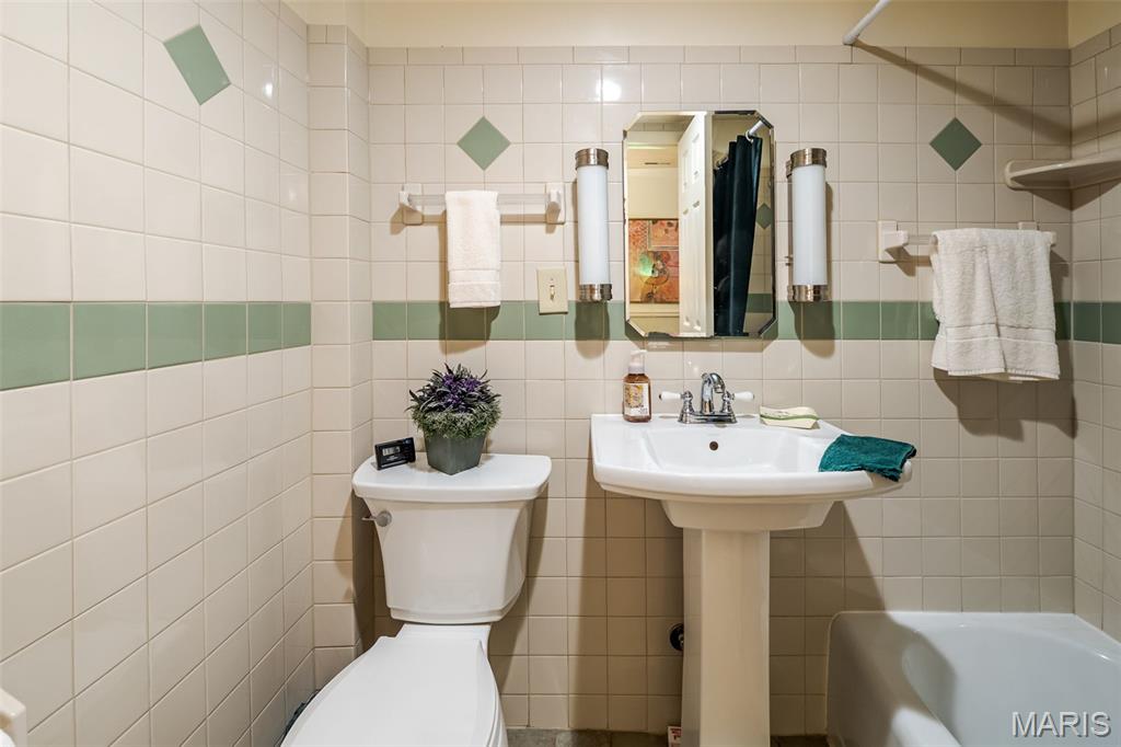 347 Roller Road St. Clair, MO 63077 - Photo 21 of 53