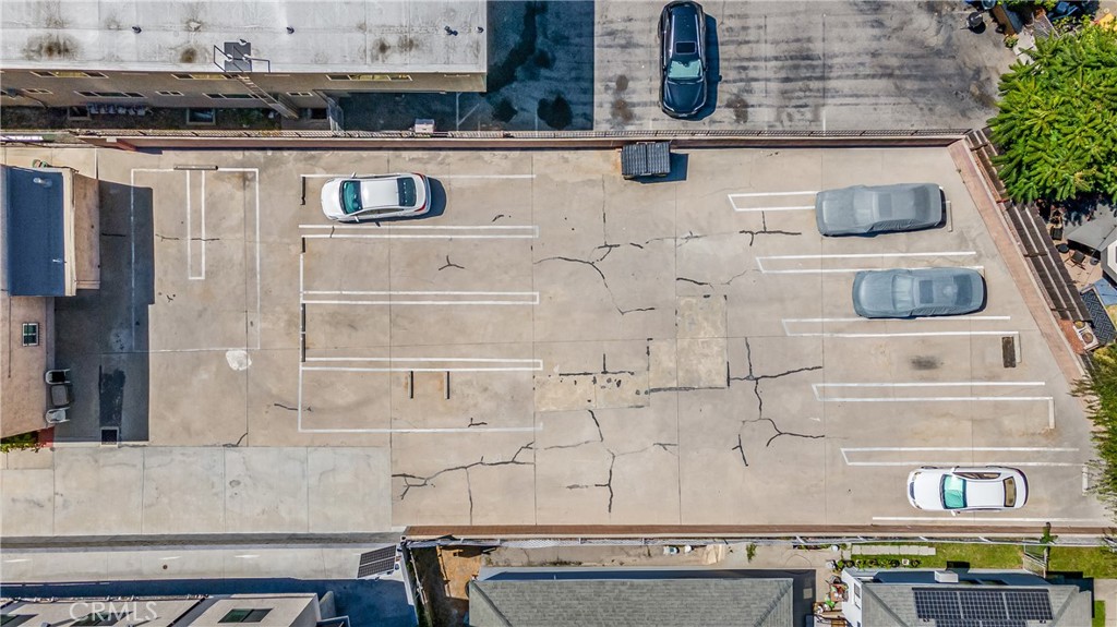 6045 Hazelhurst Place, Unit 7 North Hollywood, CA 91606 - Photo 12 of 12