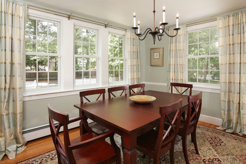 27 Concord Road Wayland, MA 01778 - Photo 5 of 12