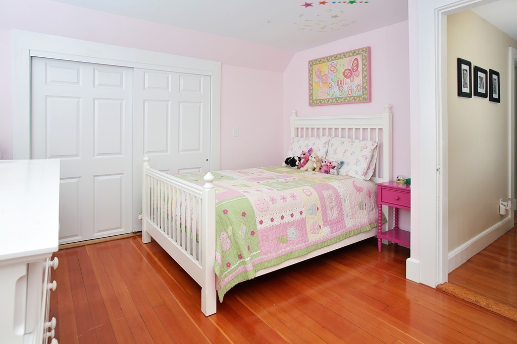 27 Concord Road Wayland, MA 01778 - Photo 8 of 12