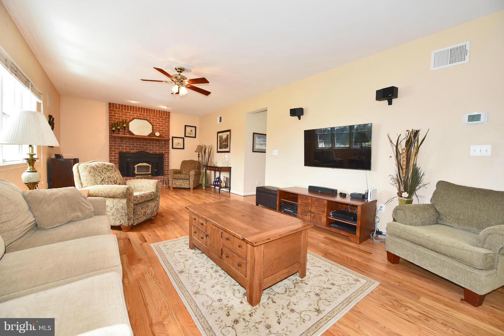 2203 Amoss Mill Road Pylesville, MD 21132 - Photo 8 of 30 Family Room