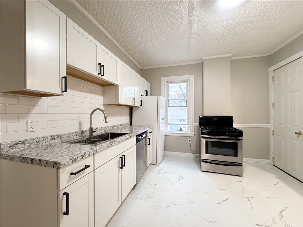 102 Gregory Street, Unit 1 Rochester, NY 14620 - Photo 17 of 24