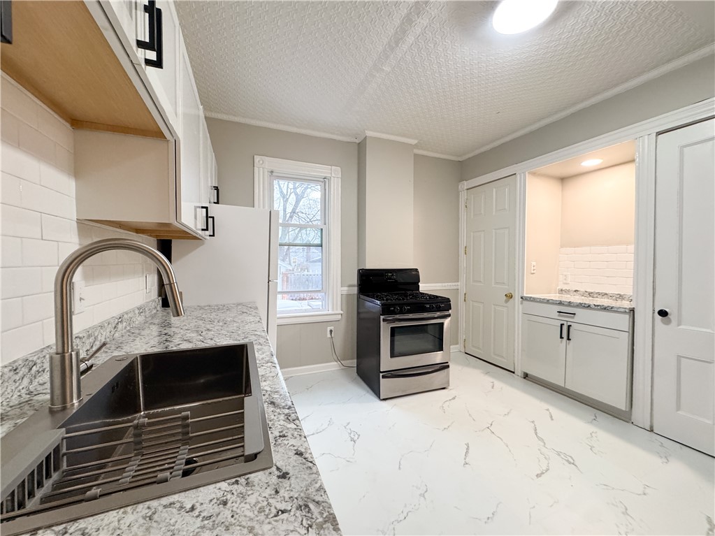 102 Gregory Street, Unit 1 Rochester, NY 14620 - Photo 18 of 24