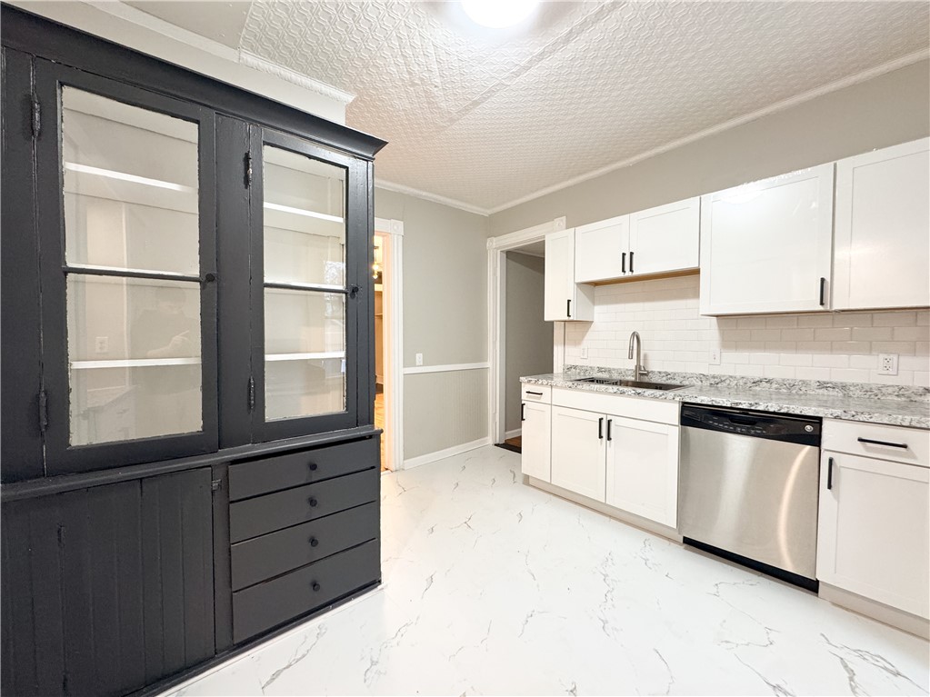 102 Gregory Street, Unit 1 Rochester, NY 14620 - Photo 20 of 24