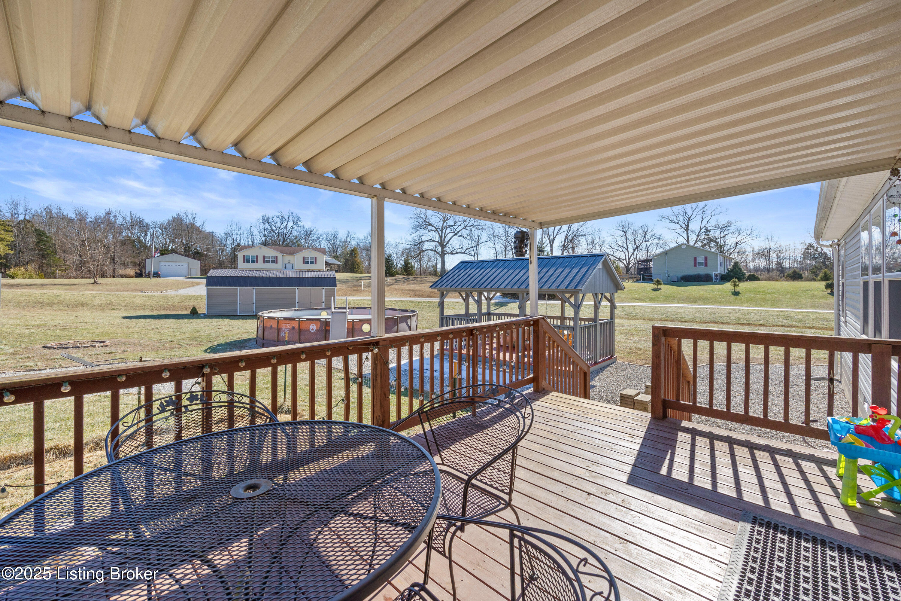 1400 Garrett Road Brandenburg, KY 40108 - Photo 22 of 27 028