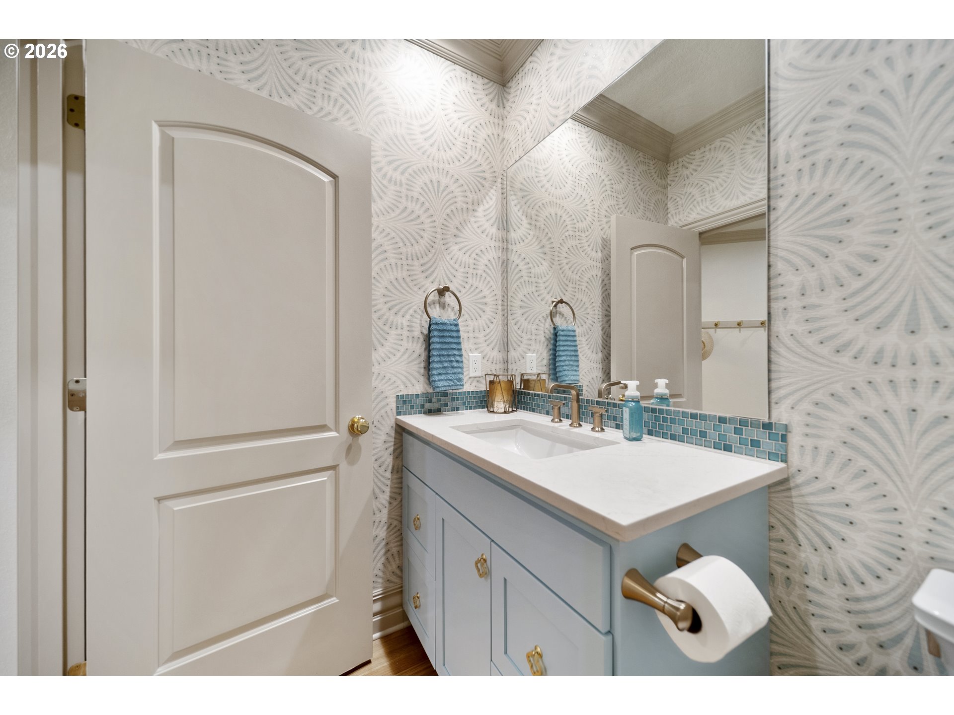 4304 Southeast Augusta Loop Gresham, OR 97080 - Photo 21 of 46 Bathroom