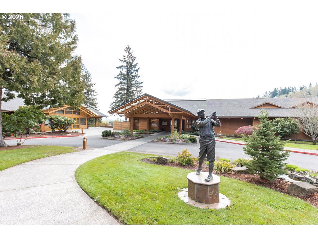 4304 Southeast Augusta Loop Gresham, OR 97080 - Photo 42 of 46