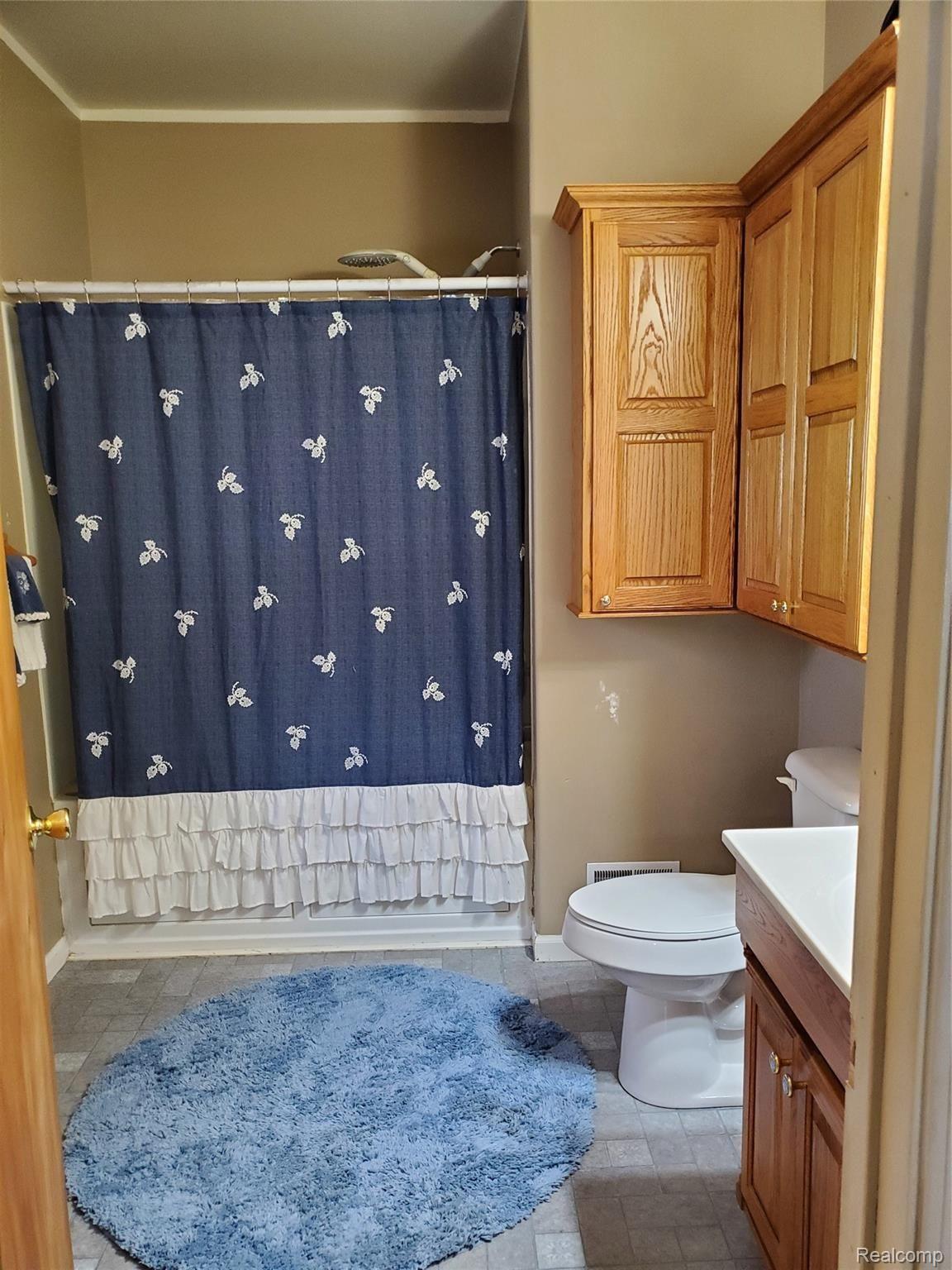 83 South Elba Road Lapeer, MI 48446 - Photo 10 of 25 20200529_163525.jpg