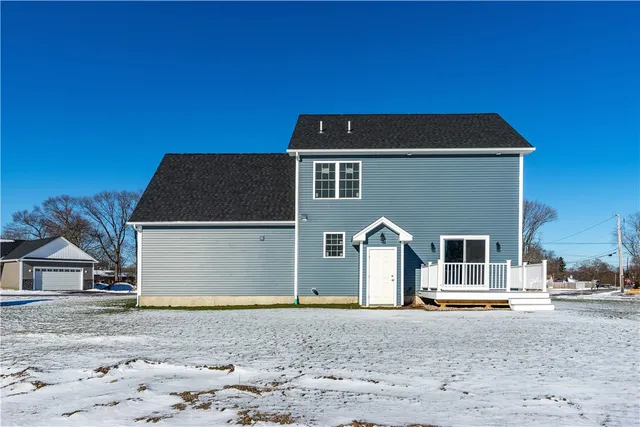 $709,900 | 120 Sherwood Avenue, Warwick, RI 02888