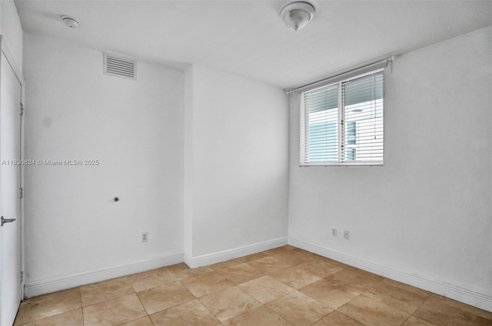 6305 Indian Creek Drive, Unit 3B Miami Beach, FL 33141 - Photo 13 of 28