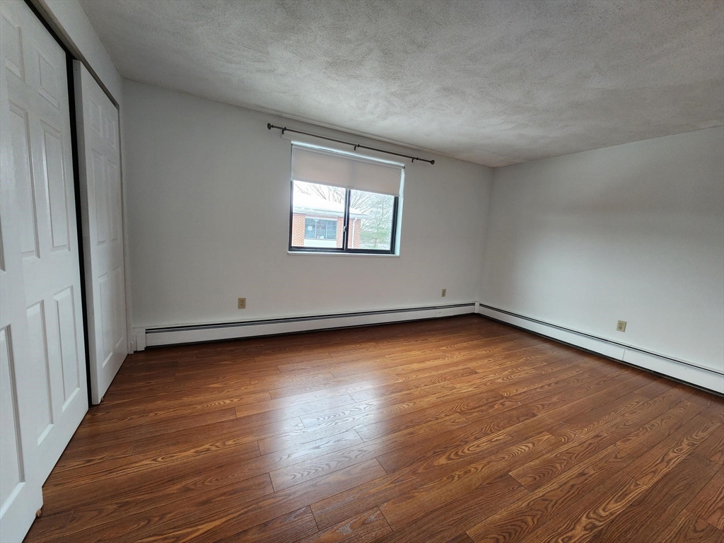 40 Colonial Drive, Unit 8 Andover, MA 01810 - Photo 9 of 12