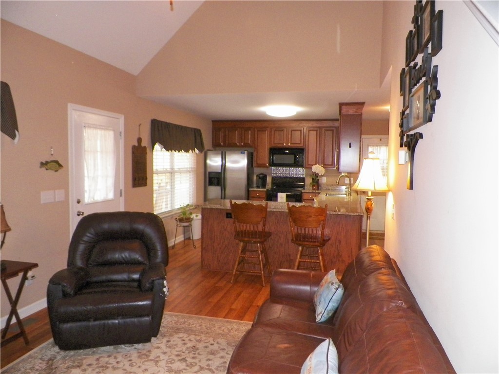 265 Capps Road Fair Play, SC 29643 - Photo 7 of 27