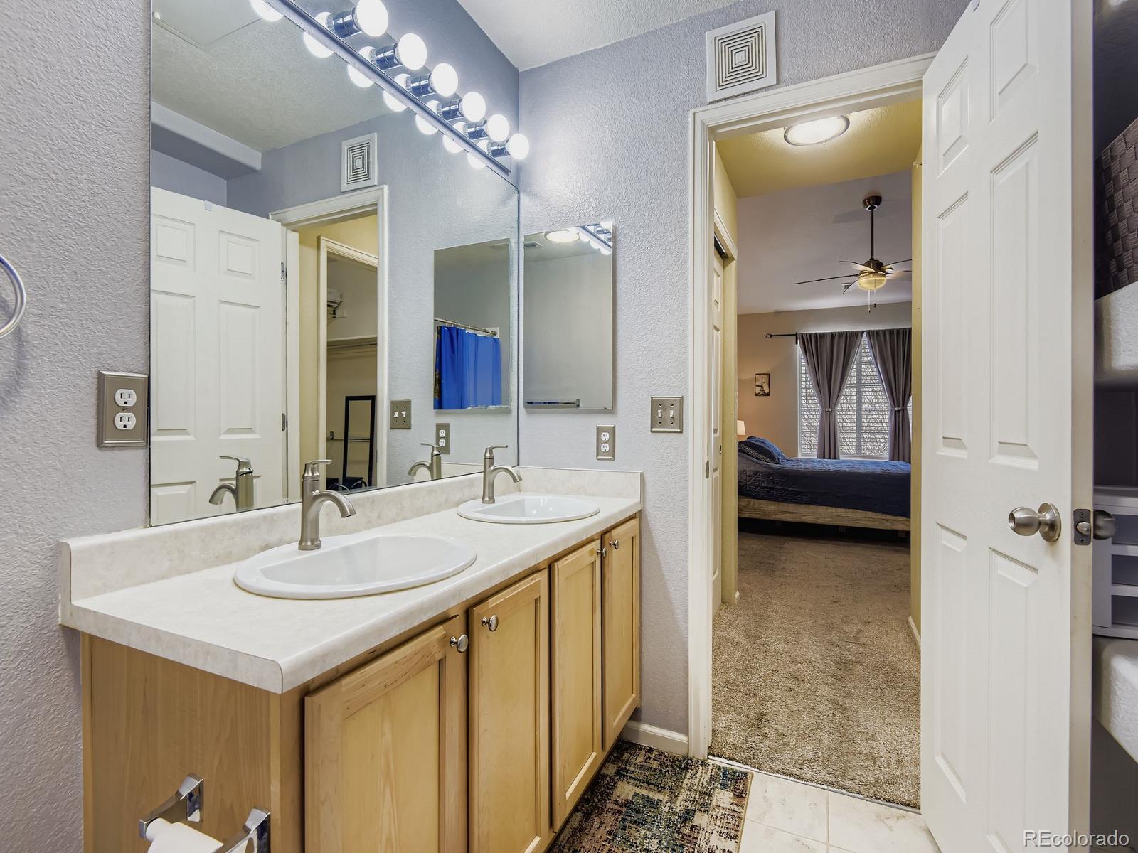 5255 Memphis Street, Unit 123 Denver, CO 80239 - Photo 19 of 39