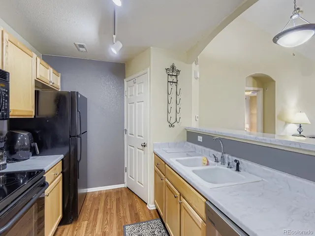 $279,000 | 5255 Memphis Street, Unit 123, Denver, CO 80239