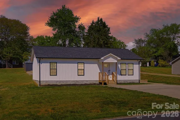 $239,900 | 177 Duke Street, Granite Falls, NC 28630