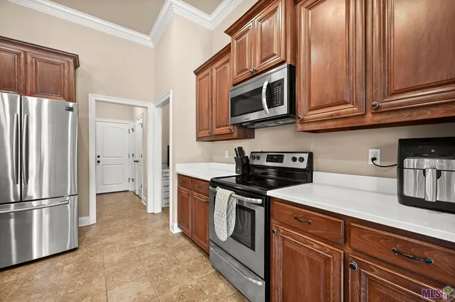 $335,000 | 13187 Crownridge Drive, Gonzales, LA 70737