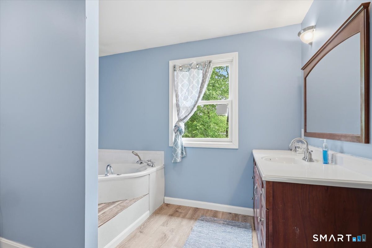 31 Iron Street Ledyard, CT 06339 - Photo 28 of 40