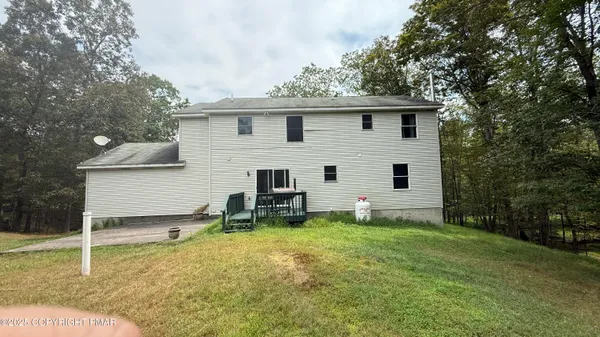 $418,000 | 3584 Bristol Circle West, East Stroudsburg, PA 18302