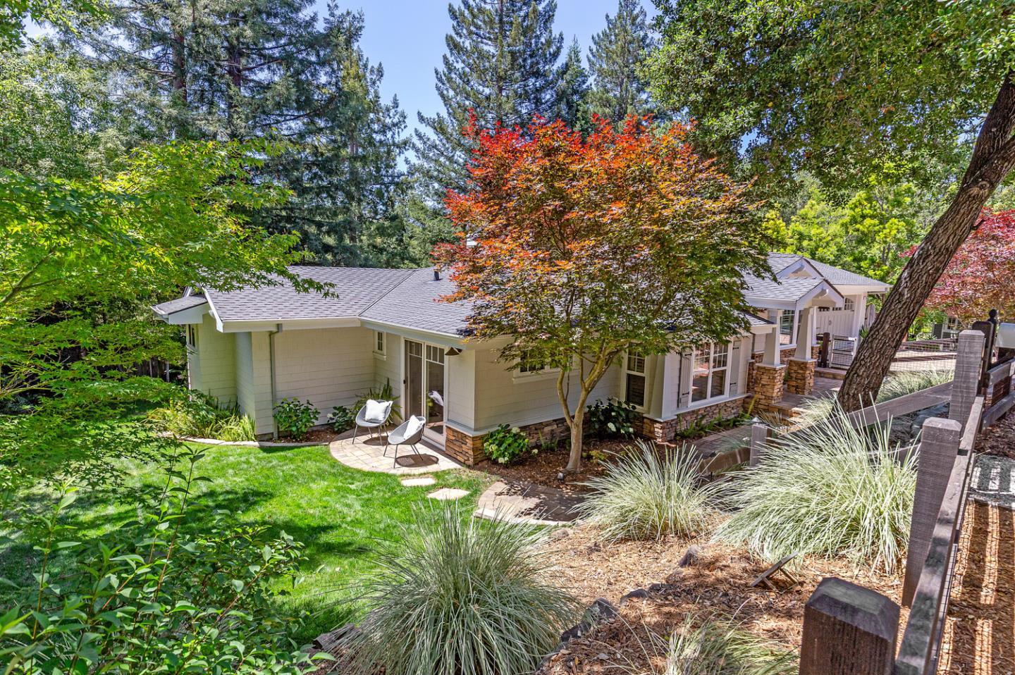 63 Ridge Court Woodside, CA 94062 - Photo 6 of 40