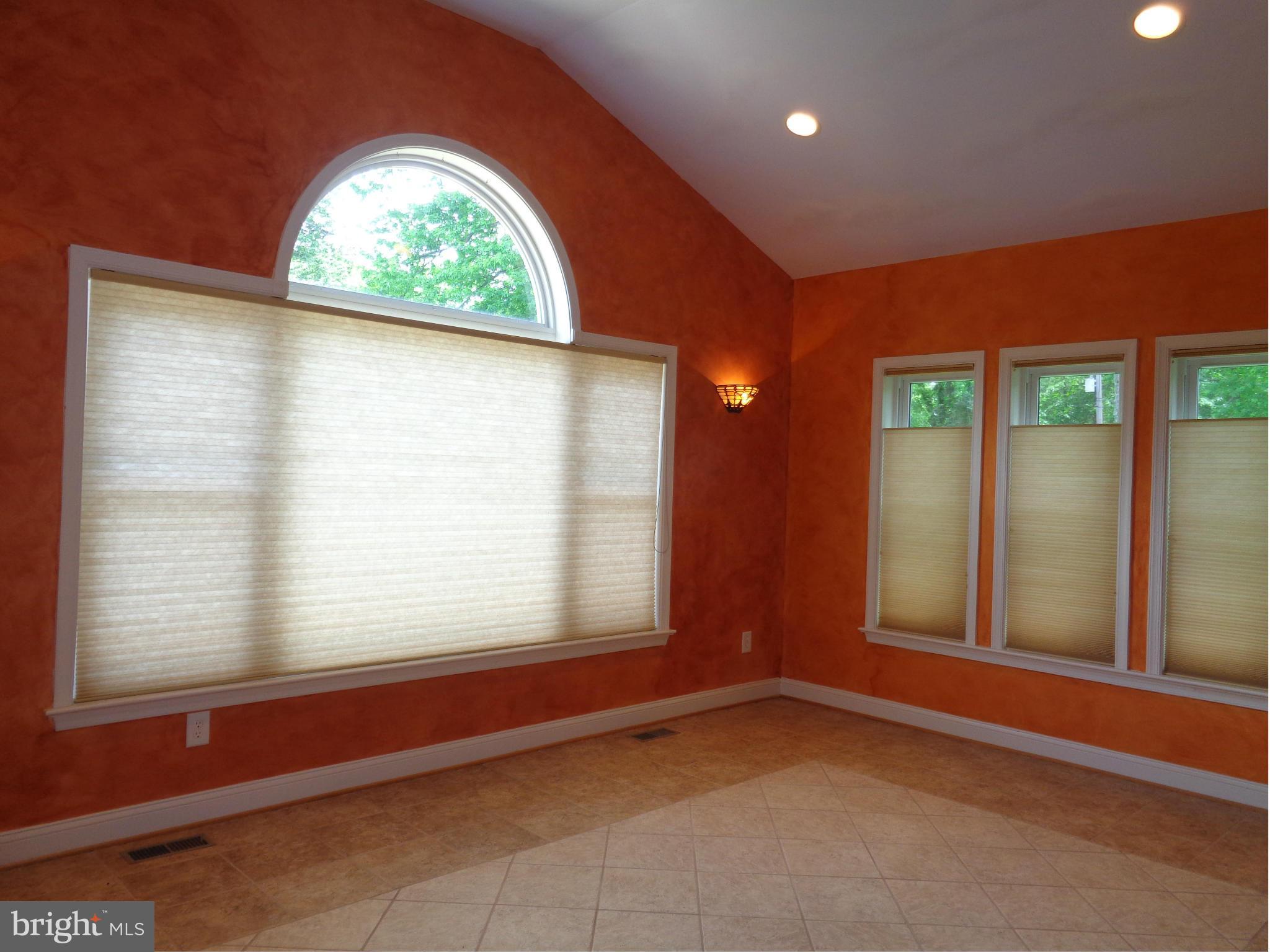 1113 Cedar Creek Road Baltimore, MD 21221 - Photo 11 of 28 LARGE DINING ROOM OFF OF KITCHEN