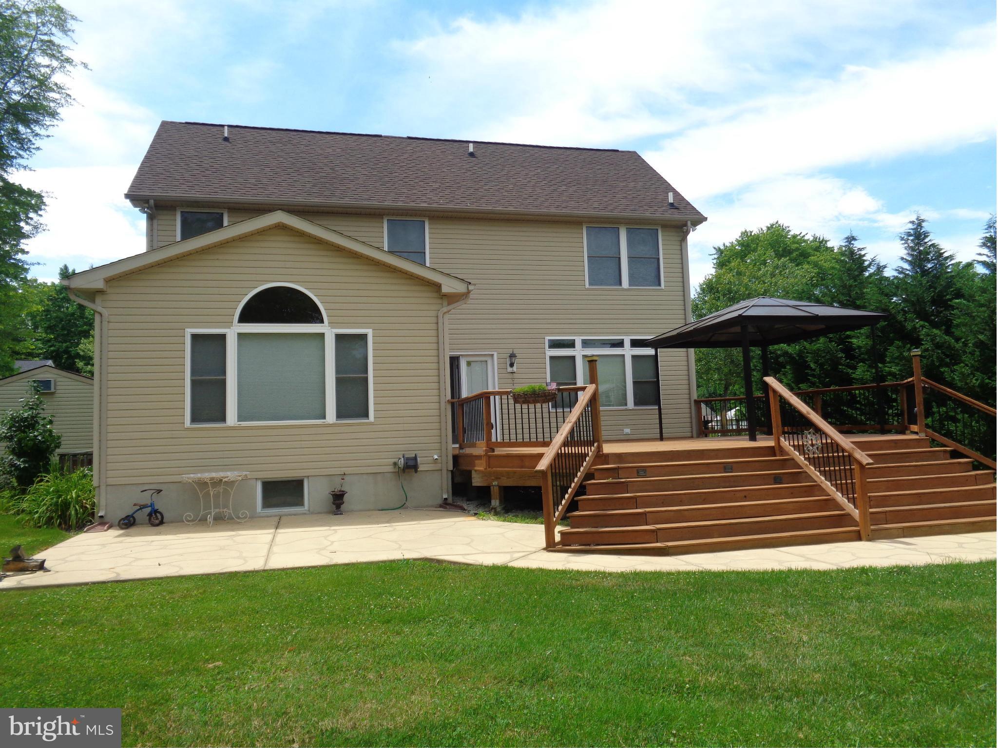 1113 Cedar Creek Road Baltimore, MD 21221 - Photo 24 of 28 EASY ACCESS TO BACK YARD AND DECK