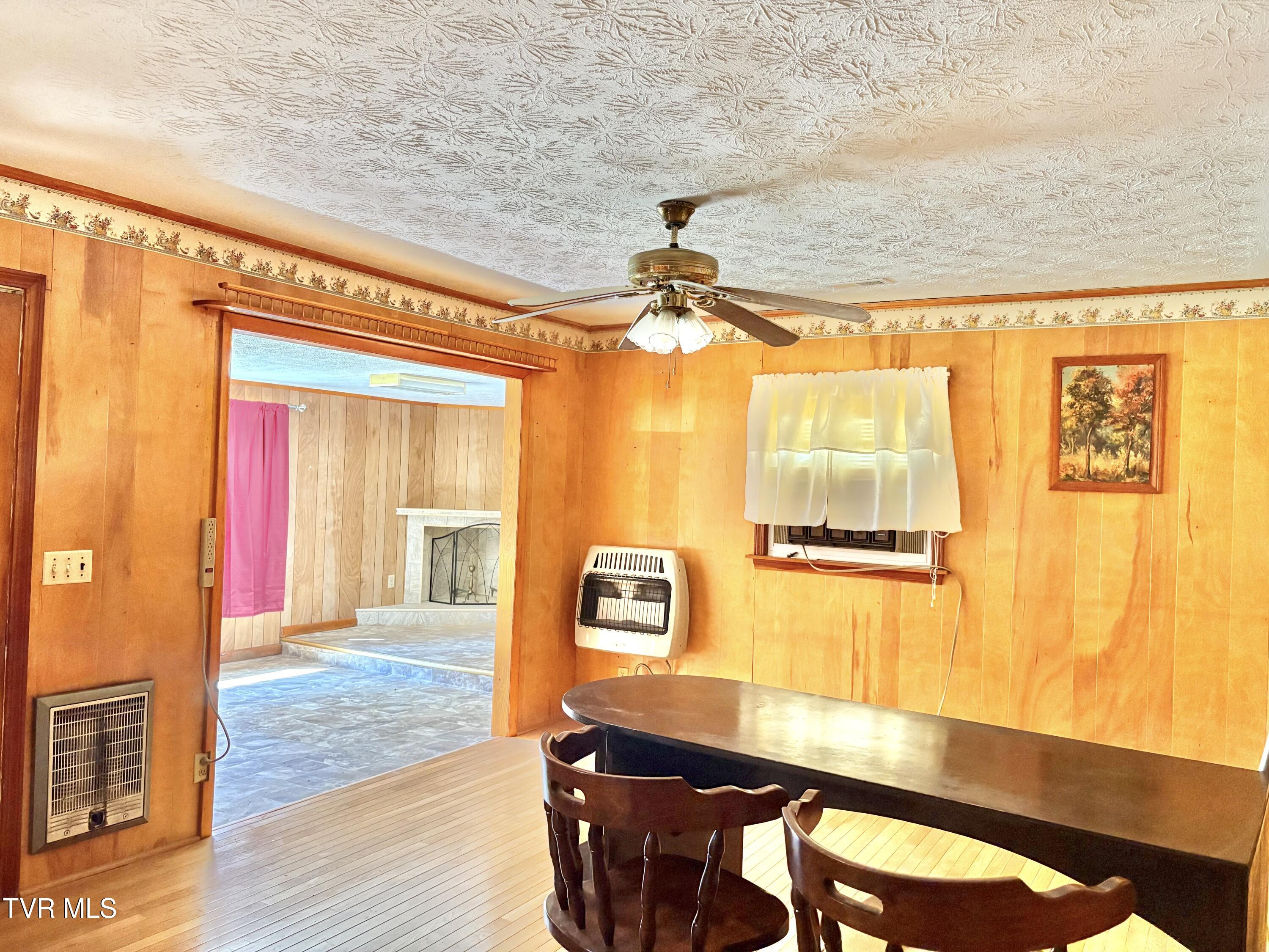 1820 Pine Orchard Road Butler, TN 37640 - Photo 26 of 35 IMG_0301