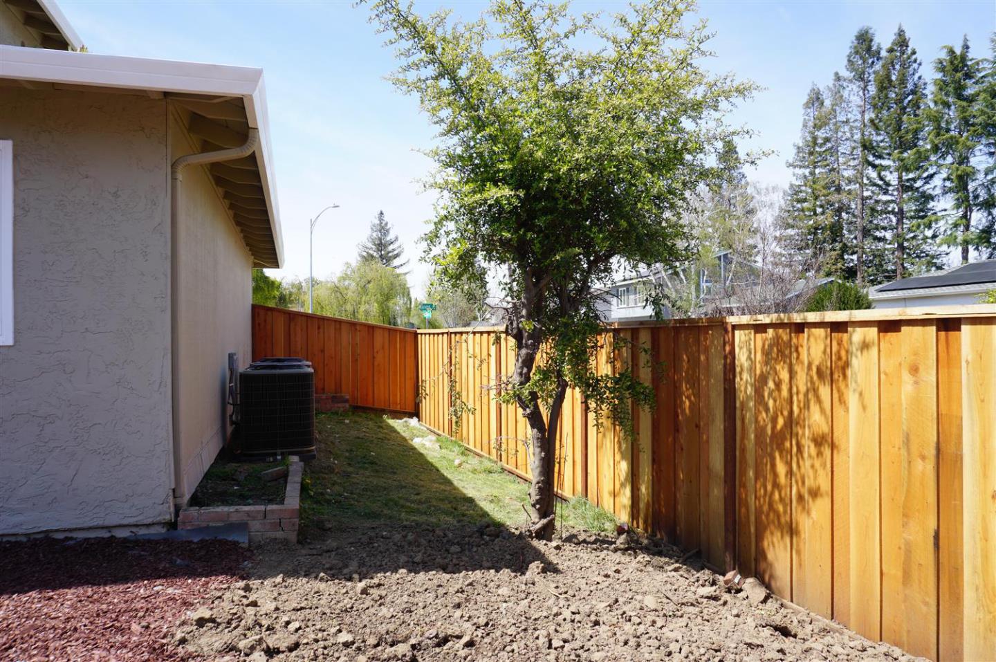Kings Place Gilroy, CA 95020 - Photo 37 of 37 a backyard of a house with lots of green space