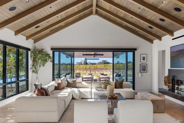 $24,777,000 | 1590 McKinley Road, Napa, CA 94558