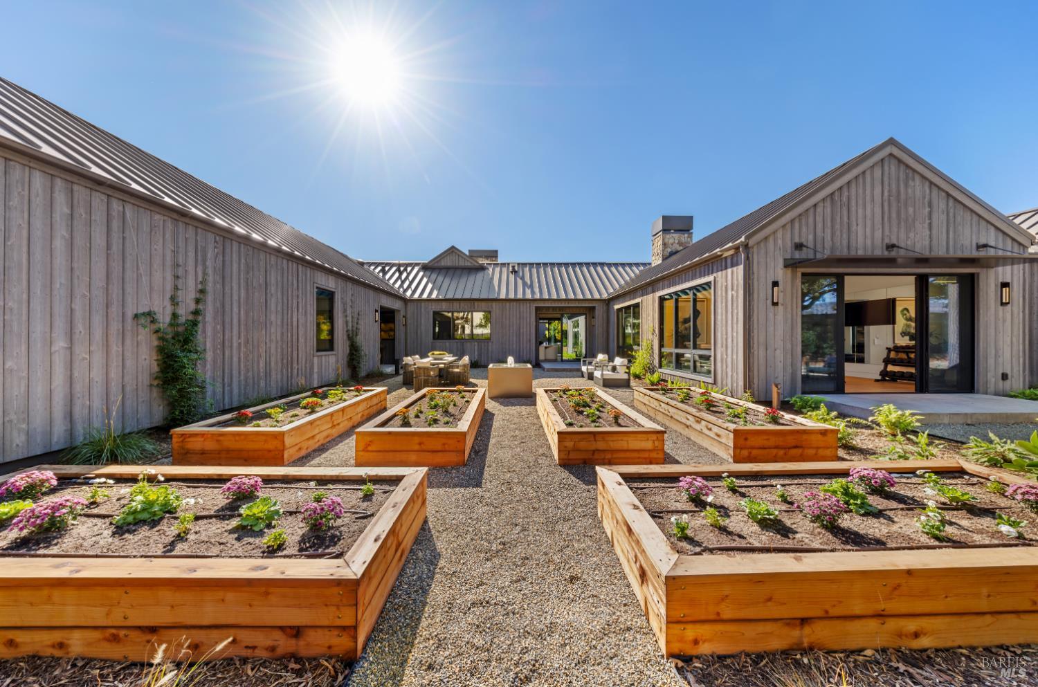 1590 McKinley Road Napa, CA 94558 - Photo 25 of 68