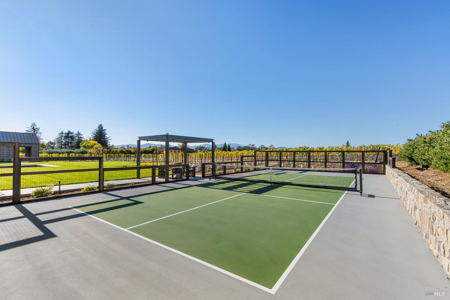 1590 McKinley Road Napa, CA 94558 - Photo 6 of 68