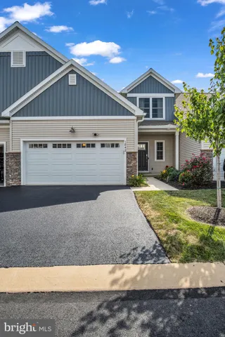 $435,000 | 1842 Shady Lane, Mechanicsburg, PA 17055