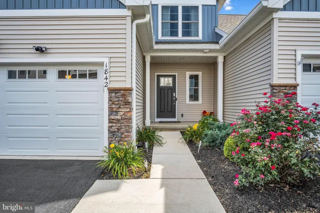 $435,000 | 1842 Shady Lane, Mechanicsburg, PA 17055